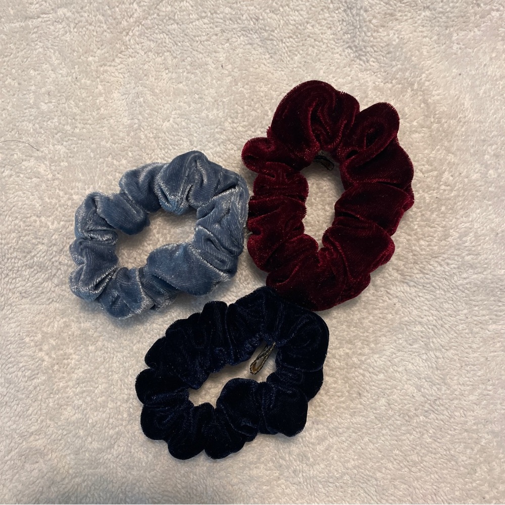 Set of Velvet Scrunchies